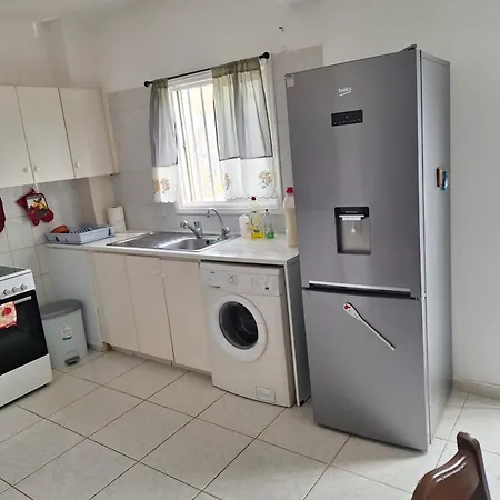 Super House With Shared Swimming Pool Near Vakantiehuis *