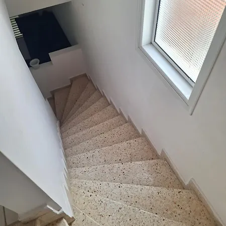 Super House With Shared Swimming Pool Near Voroklini